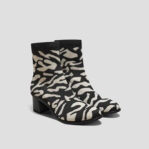 VIVAIA Zebra Print‎ Sock Boots Block Heel Ankle Boots Women Size 9-9.5 EU40.5